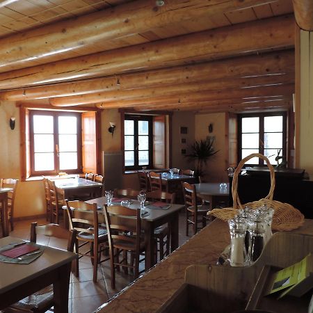 Auberge Du Brabant Chez Titof Roche-en-Regnier Exterior photo